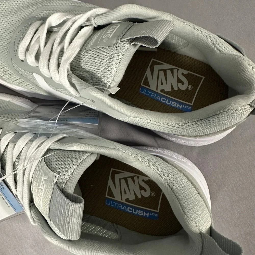 Vans Sample Sneakers UltraRange Rapidweld Mens Size 7 Metal Grey Rare